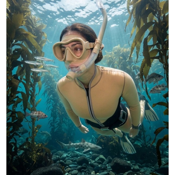 Scuba diving wetsuit Elegant Beige and Black One Piece - Picture 6 of 6